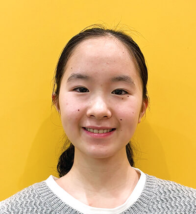 吉田 衣織 さん